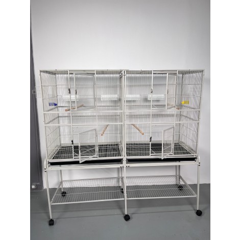 Tesero Dev Papağan Kafesi / 2 Bölmeli 4 Gözlü. Orta kısmından bölme kaldırılarak tek parça halinde de kullanılabilir.